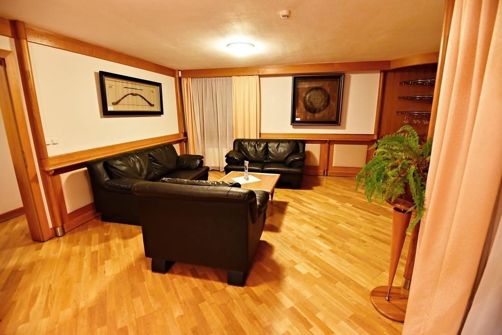 Hotel Prosper Celadna Exterior foto