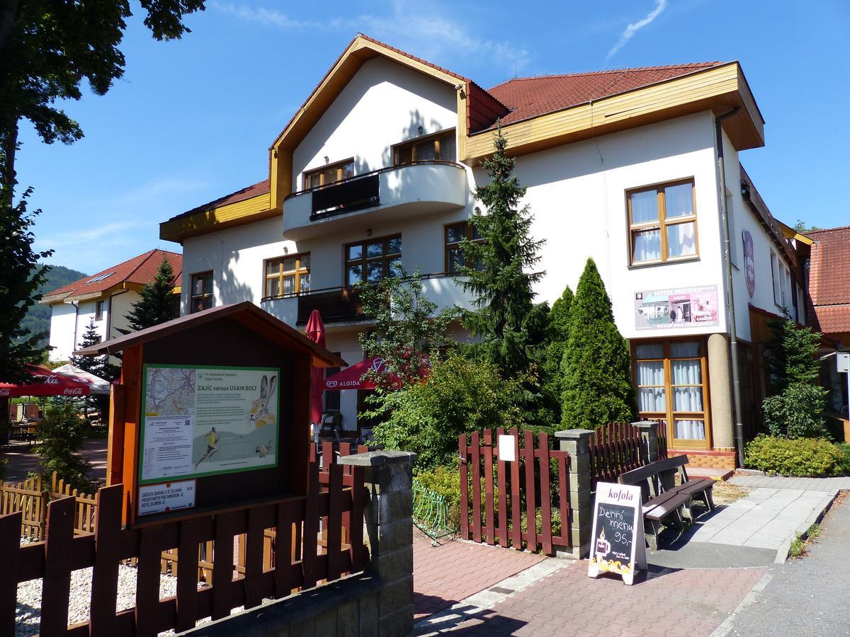 Hotel Prosper Celadna Exterior foto